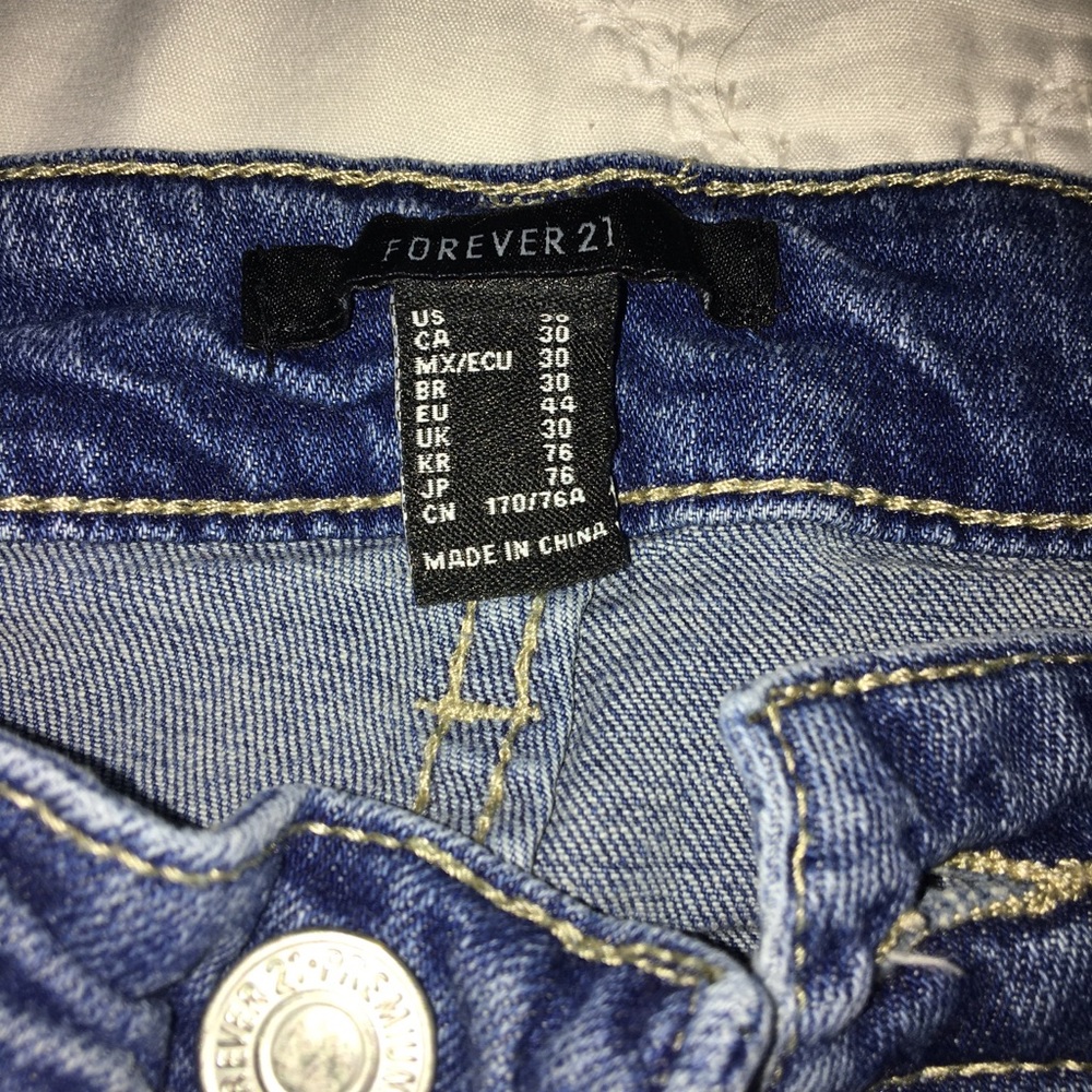Pants - Picture 2 of 3